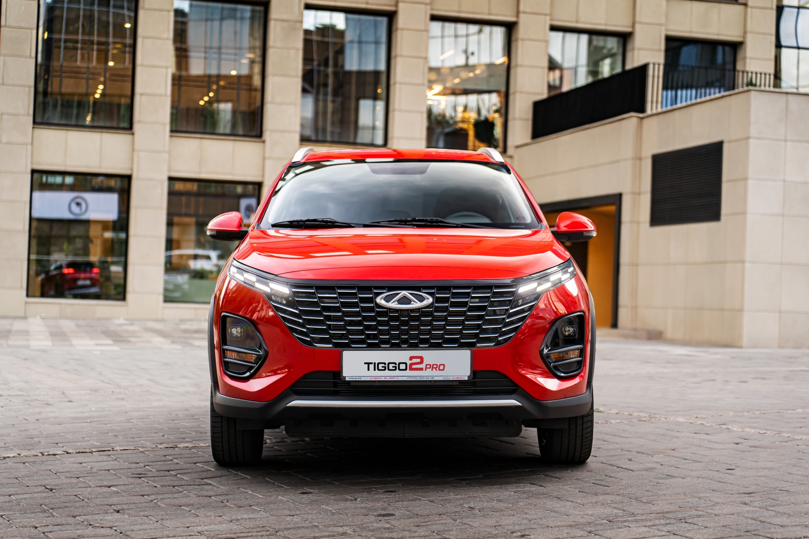 Chery Tiggo 2 Pro, Күндізгі жарықдиодты шамдары бар радиатор торы