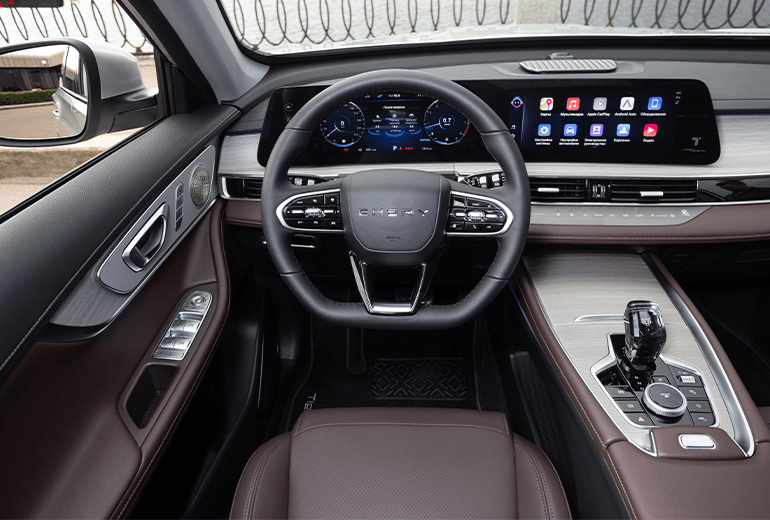Chery Tiggo 7, Былғарымен қапталған мультируль