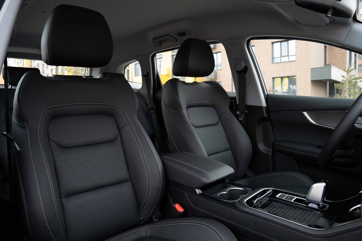 Chery C8, ЭРГОНОМИКАЛЫҚ ЖАЙЛЫЛЫҚ